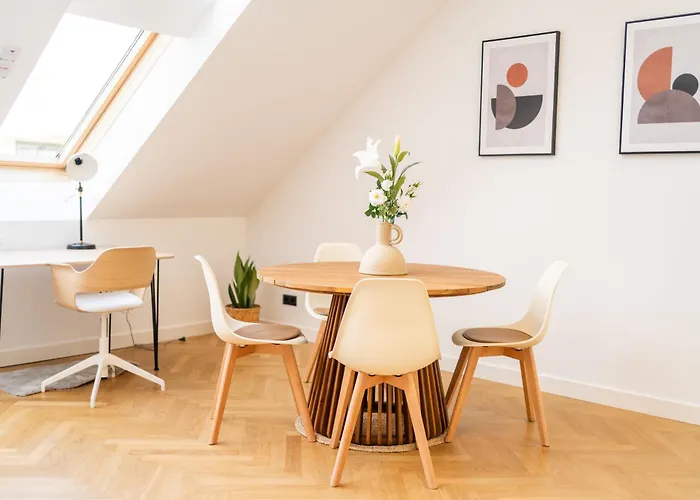 Myflat - Bright Near Station * Βιέννη