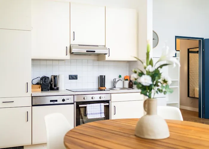 Myflat - Bright Near Station